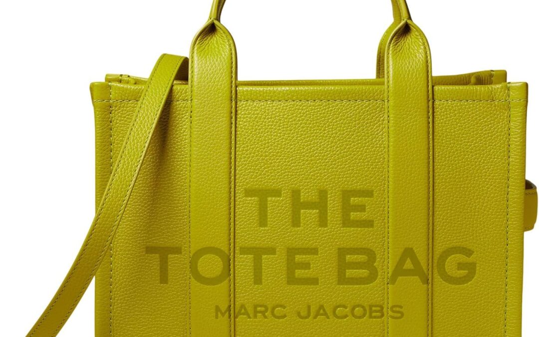 Marc Jacobs Tote bag: 5 Stunning Features for Chic Adventures